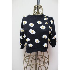 Fashion Brand Company Egg Pom Pom Crop Knit Sweater Size XS/S